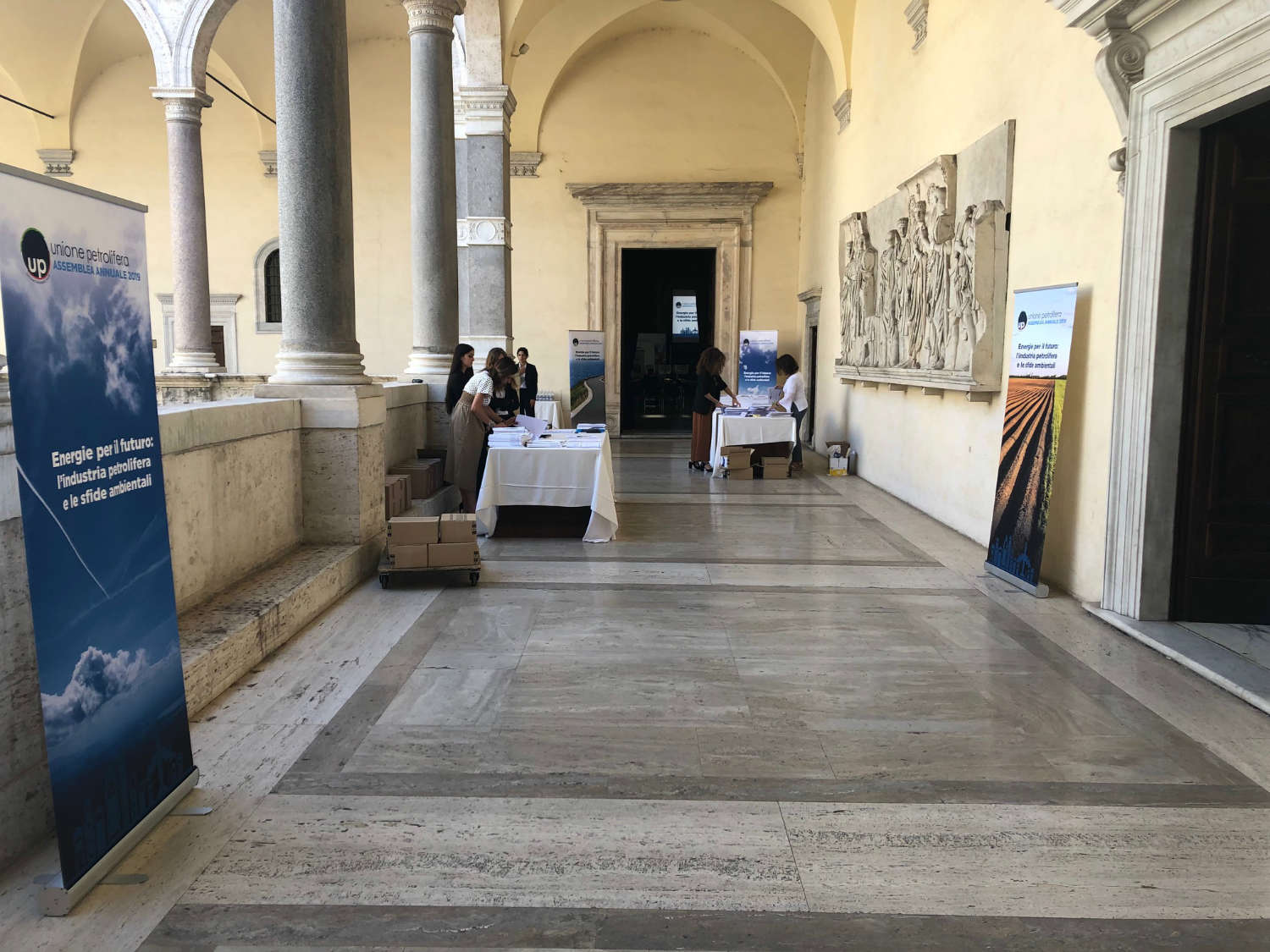 Allestimento Unione Petrolifera