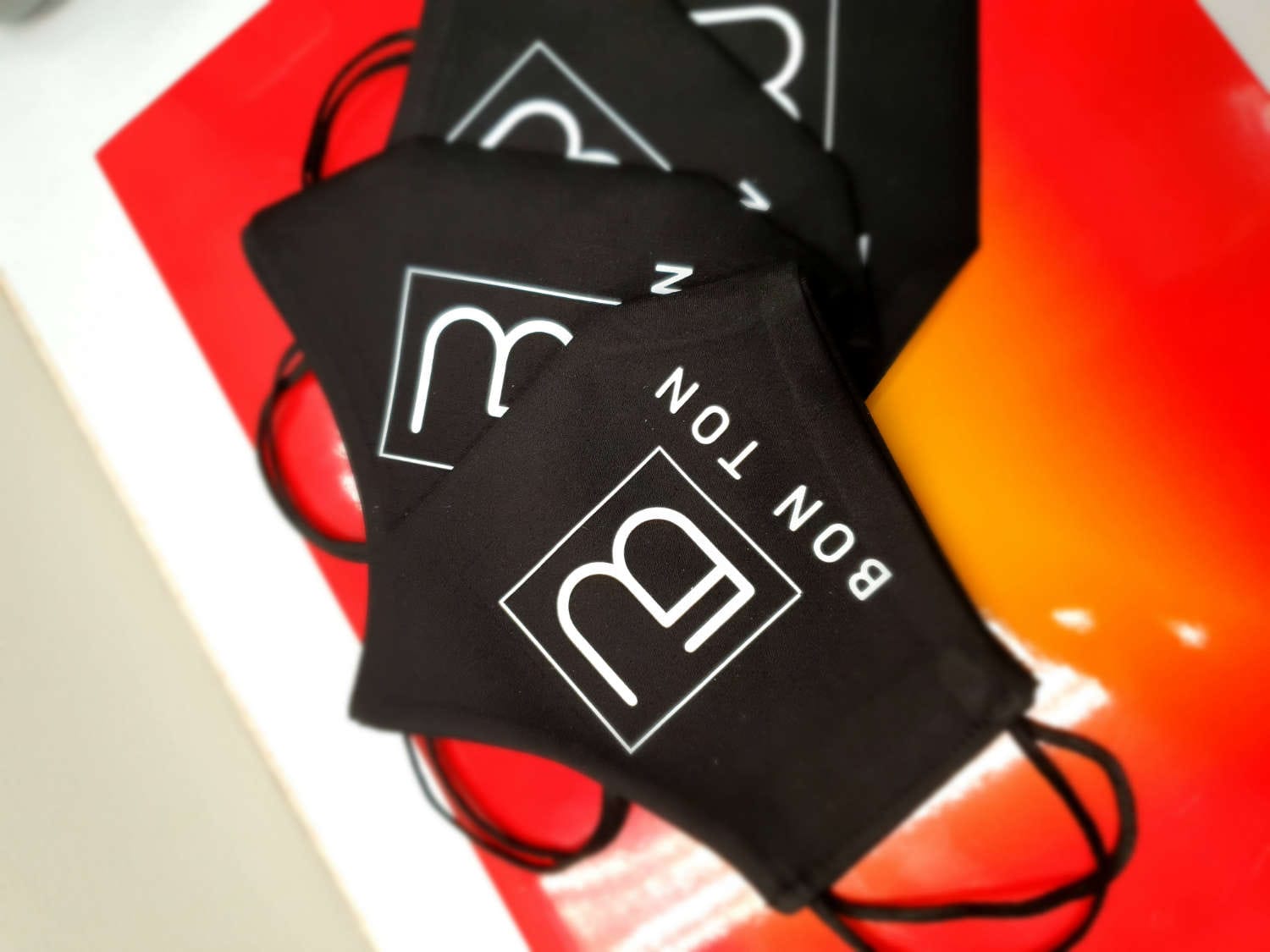 Mascherine brandizzate